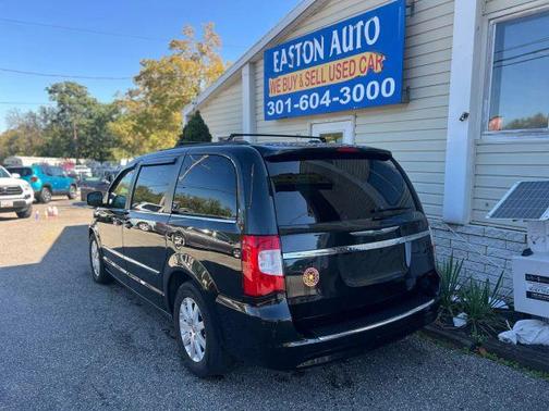 2014 Chrysler Town & Country Touring