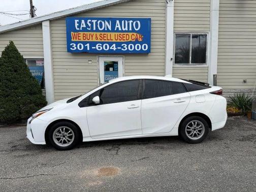 2018 Toyota Prius Two