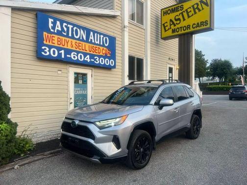 2023 Toyota RAV4 Hybrid SE
