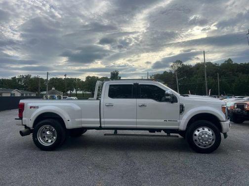 2017 Ford F-450 Platinum