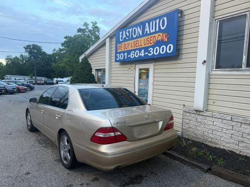 Gold 2004 Lexus LS 430