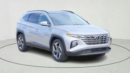 Shimmering Silver 2024 Hyundai TUCSON Limited