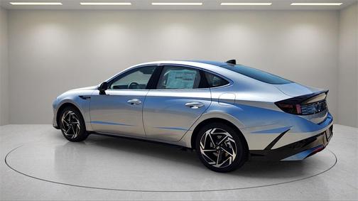 2026 Hyundai SONATA SEL