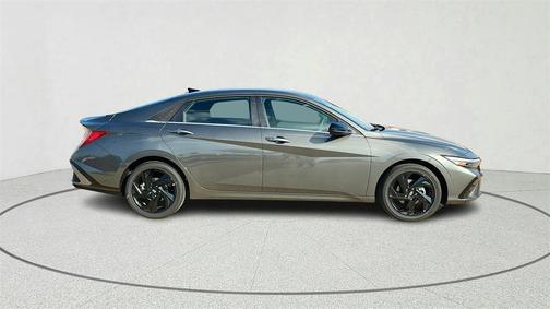 2026 Hyundai ELANTRA Sport