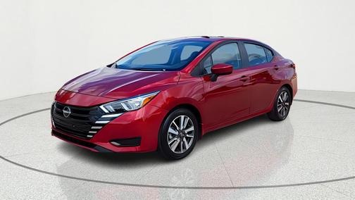 Scarlet Ember Tintcoat 2024 Nissan Versa 1.6 SV