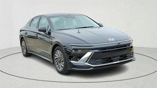 2026 Hyundai SONATA Hybrid SE