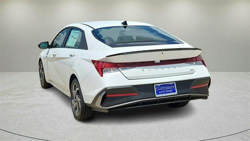 2025 Hyundai ELANTRA HEV SEL Sport