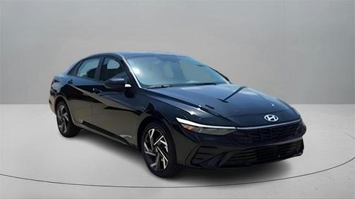 2025 Hyundai ELANTRA Sport