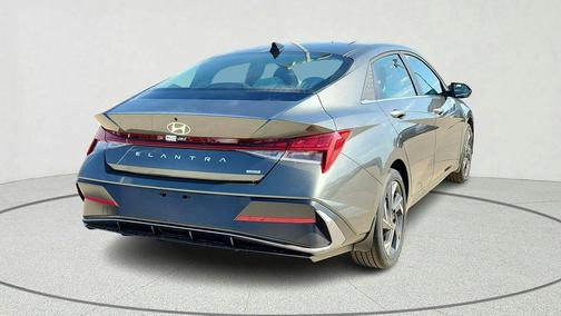 2026 Hyundai ELANTRA HEV Limited