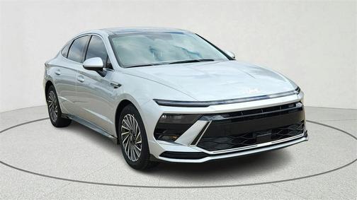 2026 Hyundai SONATA Hybrid SE