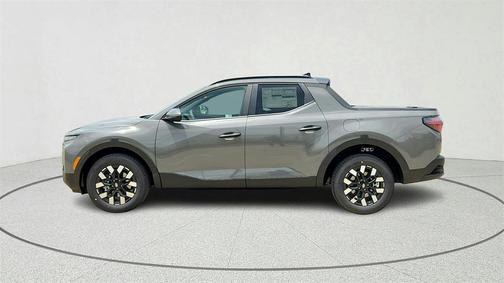 2025 Hyundai SANTA CRUZ SEL Activity