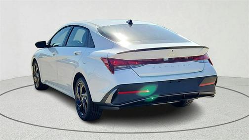 2026 Hyundai ELANTRA Sport