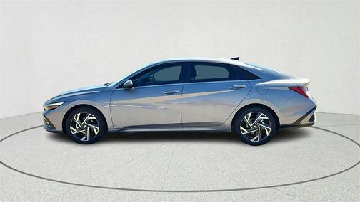 2025 Hyundai ELANTRA HEV Limited