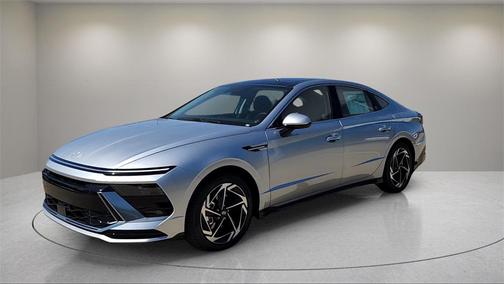 2026 Hyundai SONATA SEL