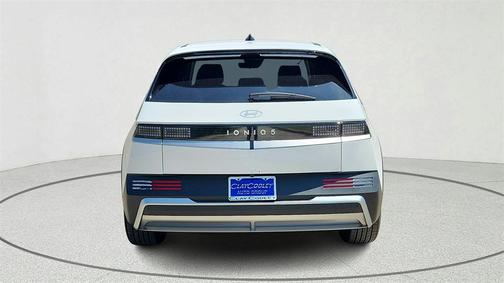 2025 Hyundai IONIQ 5 SE