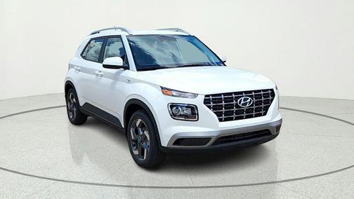 Lunar White 2026 Hyundai VENUE SEL