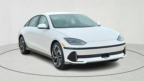 2025 Hyundai IONIQ 6 SEL