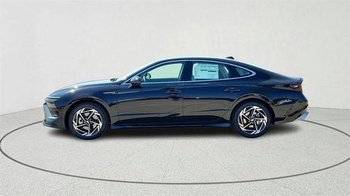 2026 Hyundai SONATA SEL