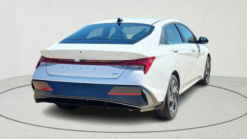 2026 Hyundai ELANTRA HEV Limited