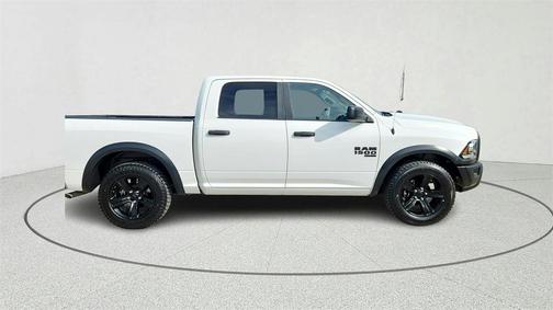 2024 RAM 1500 Classic Warlock Crew Cab 4x2 5'7' Box