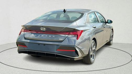 2026 Hyundai ELANTRA HEV Limited