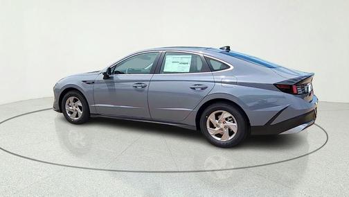 Transmission Blue 2026 Hyundai SONATA SE