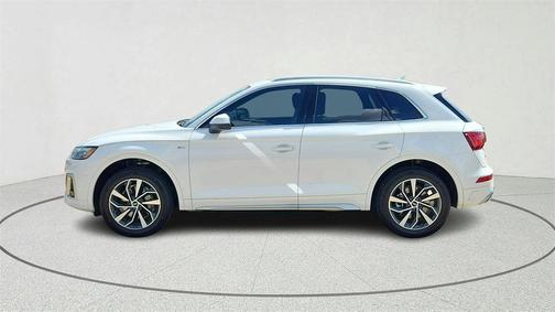 2022 Audi Q5 45 S line Premium