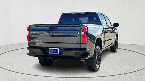 2022 Chevrolet Silverado 1500 Custom Trail Boss