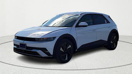Atlas White 2026 Hyundai IONIQ 5 SEL