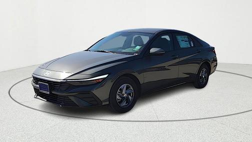 Amazon Gray 2026 Hyundai ELANTRA SE