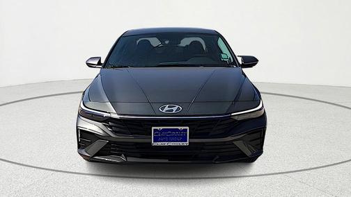 Amazon Gray 2026 Hyundai ELANTRA SE