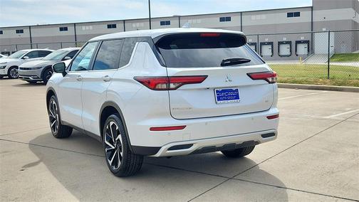 2024 Mitsubishi Outlander