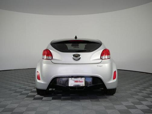 Ironman Silver Metallic 2013 Hyundai Veloster Base