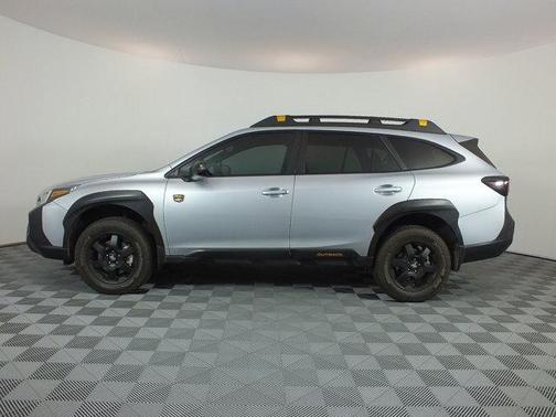 Ice Silver Metallic 2025 Subaru Outback Wilderness