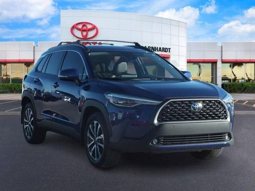 2022 Toyota Corolla Cross XLE