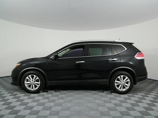 Magnetic Black 2016 Nissan Rogue SV