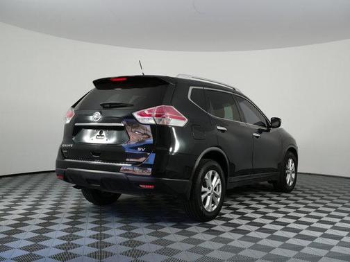 Magnetic Black 2016 Nissan Rogue SV