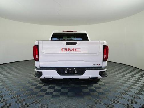 Summit White 2021 GMC Sierra 1500 AT4