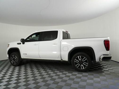 Summit White 2021 GMC Sierra 1500 AT4