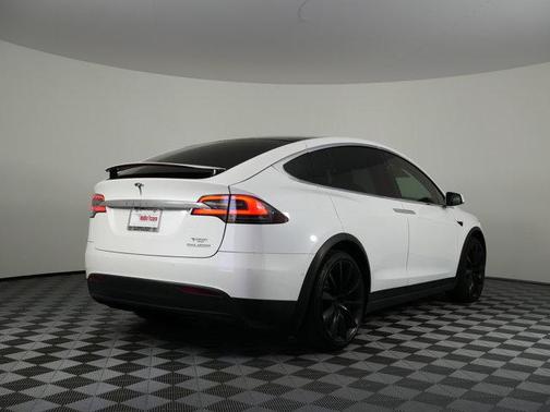 Pearl White Multi 2020 Tesla Model X Performance