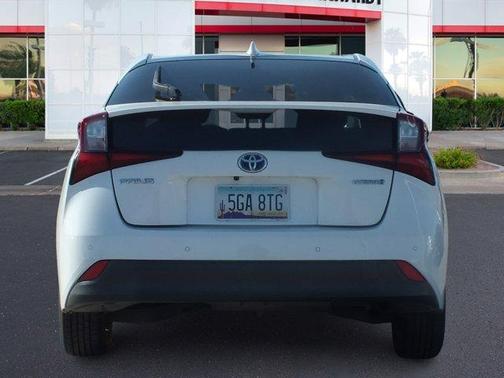 2019 Toyota Prius LE