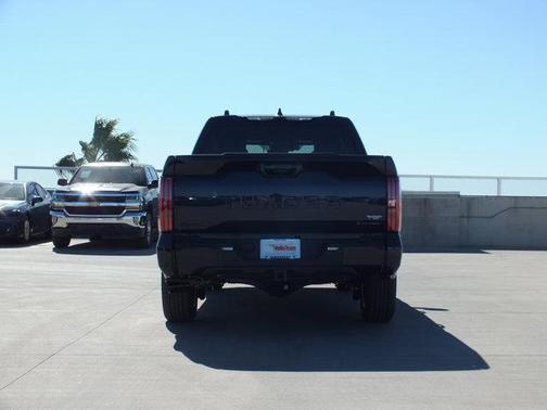 2026 Toyota Tundra Hybrid Platinum