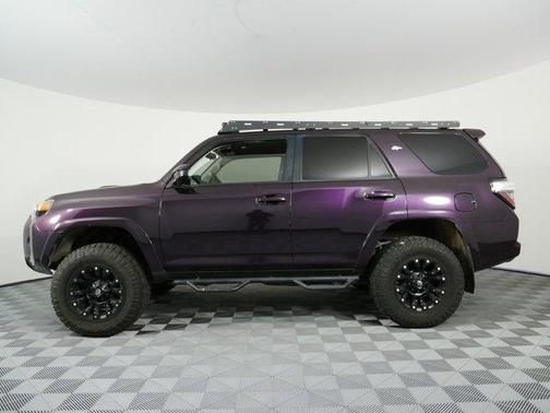 Classic Silver Metallic 2019 Toyota 4Runner TRD Off Road