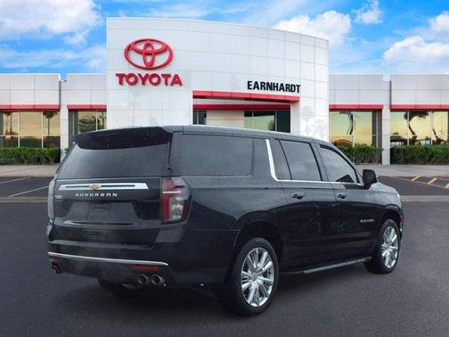 2023 Chevrolet Suburban High Country