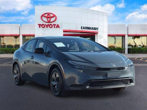 2025 Toyota Prius LE