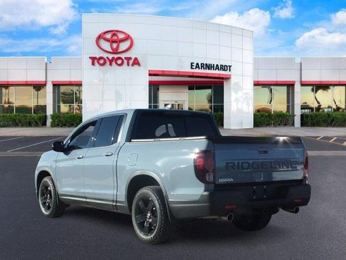 2025 Honda Ridgeline Black Edition