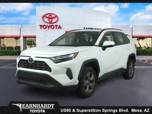Ice 2024 Toyota RAV4 XLE