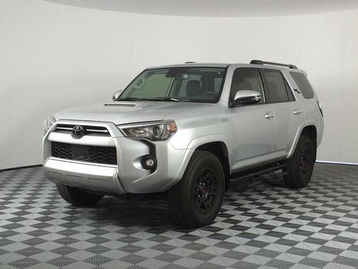Classic Silver Metallic 2024 Toyota 4Runner TRD Off Road Premium