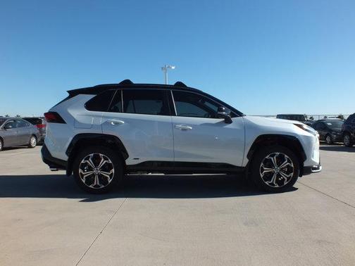 2025 Toyota RAV4 Plug-In Hybrid XSE