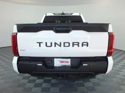 Ice 2026 Toyota Tundra SR